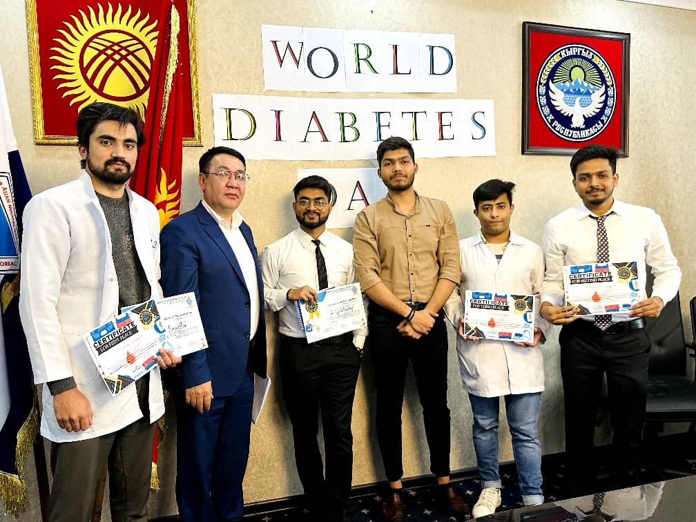 Exploring Diabetes: AzMI Students Engage in Informative Round Table